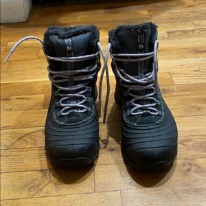 Merrell snow boots